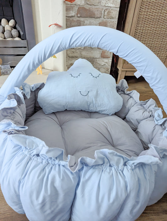 Baby Blue/Grey Baby Toy Mobile Den & cushioned mat